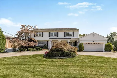 10 Hubbard Cir, Bronxville, NY 10708