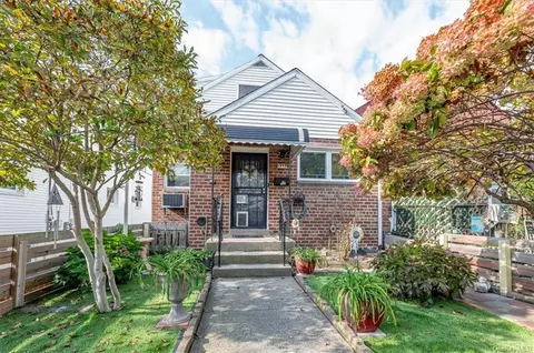 1943 Muliner Ave, Bronx, NY 10462