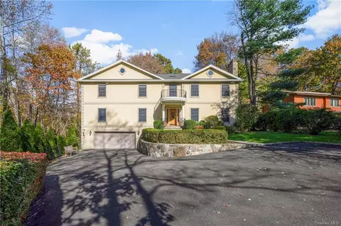 1 Oxford Ln, Greenburgh, NY 10583