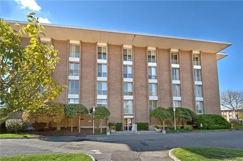 720 Milton Rd #N2-A, Rye, NY 10580