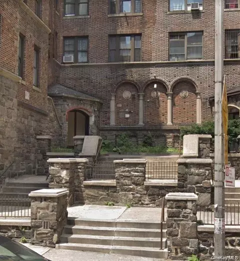 1177 Anderson Ave #6C, Bronx, NY 10452