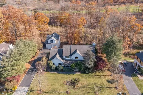 12 Zachary Taylor St, Stony Point, NY 10980