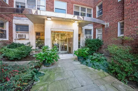 1234 Midland Ave #4H, Yonkers, NY 10708