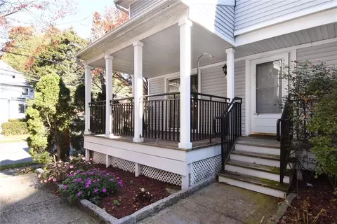50 Cross St #A5, Bronxville, NY 10708