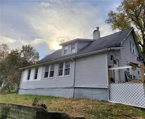 938 S Route 9w, Clarkstown, NY 10920