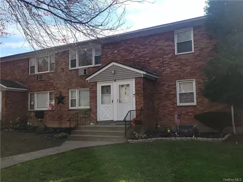 1668 Route 9 #8G, Wappinger, NY 12590