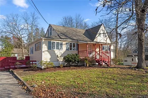 1218 Union Ave, Newburgh, NY 12550