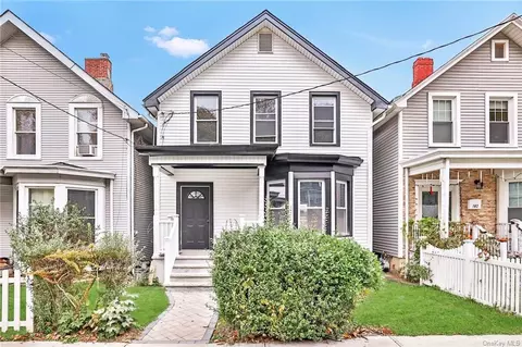 105 Clove Ave, Haverstraw, NY 10927