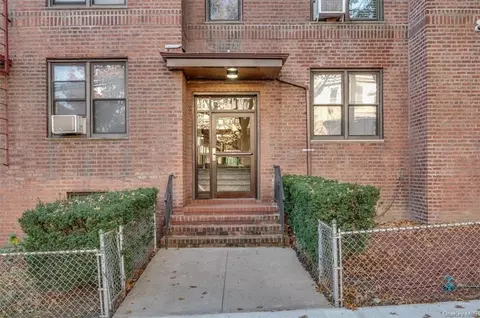 740 E 232nd St #3C, Bronx, NY 10466