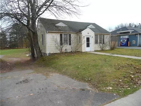 13 Forestburgh Rd, Thompson, NY 12701
