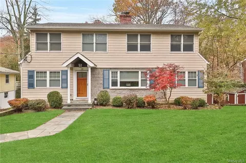 190 Lake Shore Dr, Mount Pleasant, NY 10570