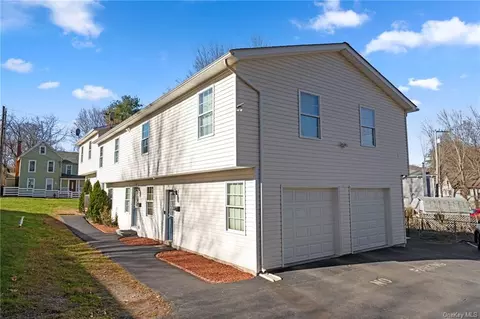 252 Canal St, Ellenville, NY 12428