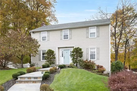 3 Bedford Mews St, Mount Pleasant, NY 10570