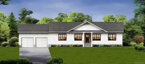 9 Pine Ln, Clermont, NY 12583