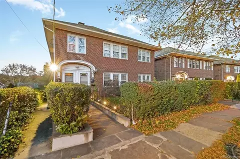 5 Vernon Ave, Mount Vernon, NY 10553