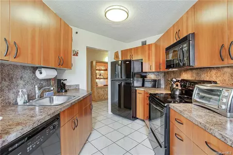 25 Rockledge Ave #303, White Plains, NY 10601