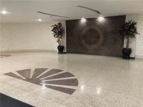 610 Waring Ave #3J, Bronx, NY 10467