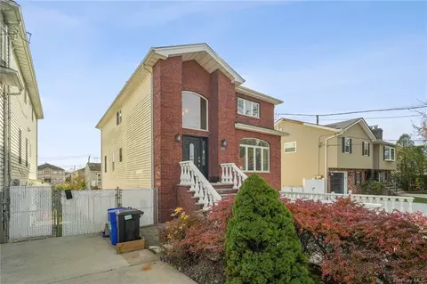 726 Edgegrove Ave, Staten Island, NY 10312