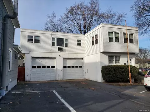 59 Demarest Ave, West Haverstraw, NY 10993