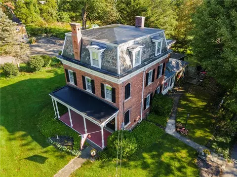 145 Jackson St, Fishkill, NY 12524