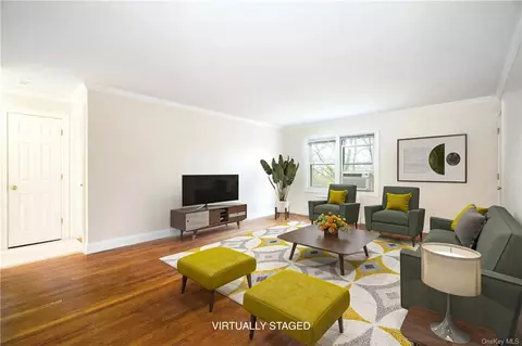 120 N Broadway #2C, Greenburgh, NY 10533
