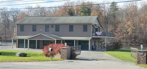 3053 State Route 208, Shawangunk, NY 12589