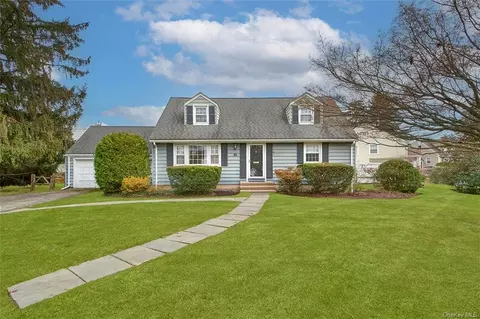 10 Burdsall Dr, Rye, NY 10573