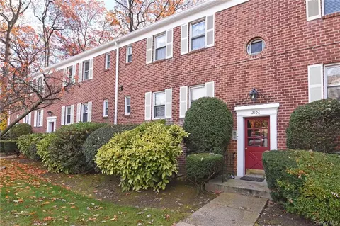2196 Palmer Ave #4F, New Rochelle, NY 10801