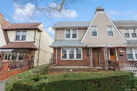 2540 Woodhull Ave, Bronx, NY 10469