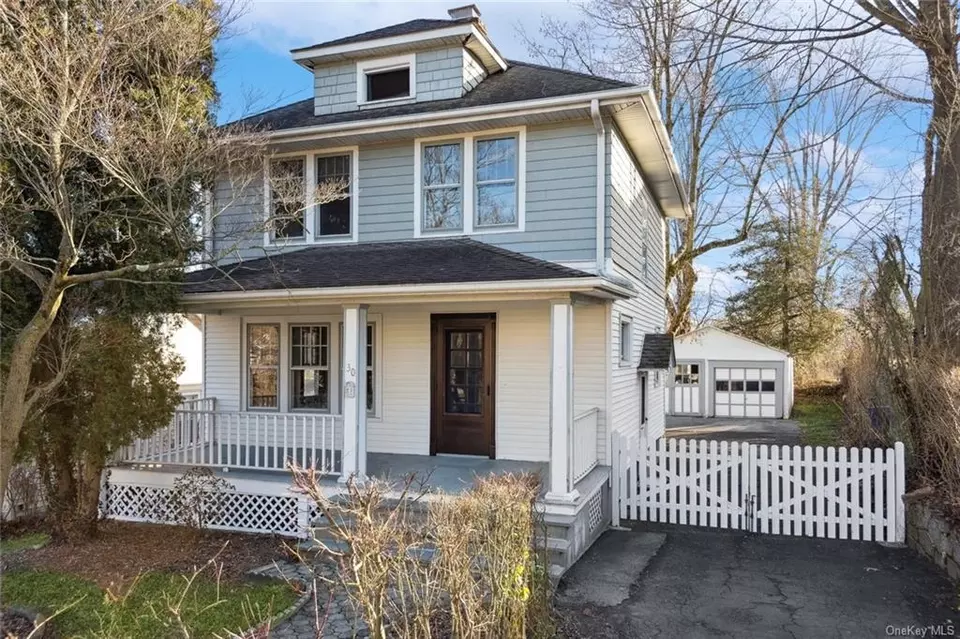 30 Acker Ave, Ossining, NY 10562 23 Photos Movoto