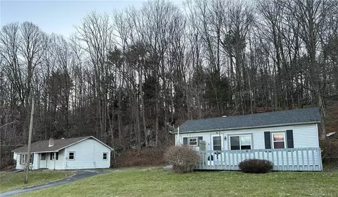 388 Bridgeville Rd, Thompson, NY 12701