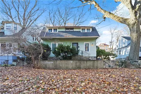 227 Aka 229 Parkview Ave, Yonkers, NY 10708