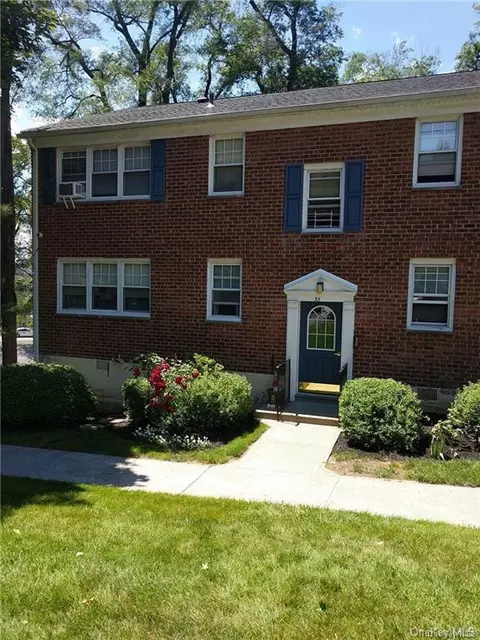 35 Columbus Ave #2B, Harrison, NY 10604