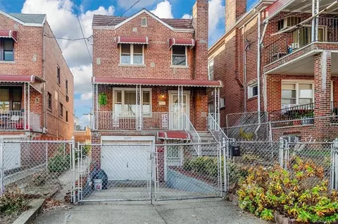 2023 Yates Ave, Bronx, NY 10461