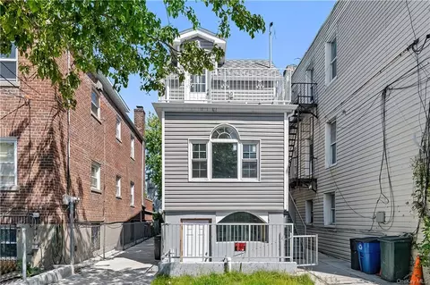 2913 Lasalle Ave, Bronx, NY 10461