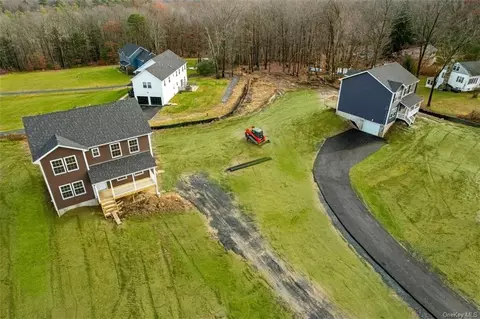 362 Burlingham Rd, Mamakating, NY 12721