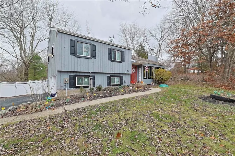 79 Scenic Hills Dr, La Grange, NY 12603 28 Photos Movoto