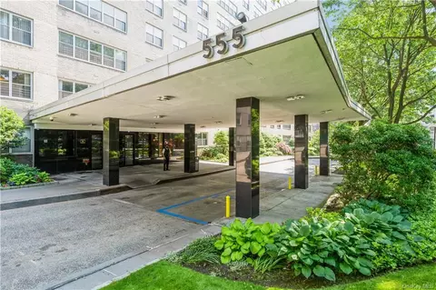 555 Kappock St #11F, Bronx, NY 10463
