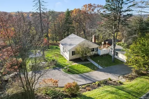 21 Sun Hill Rd, Katonah, NY 10536