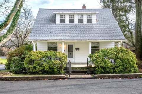 309 Front St, Clarkstown, NY 10960