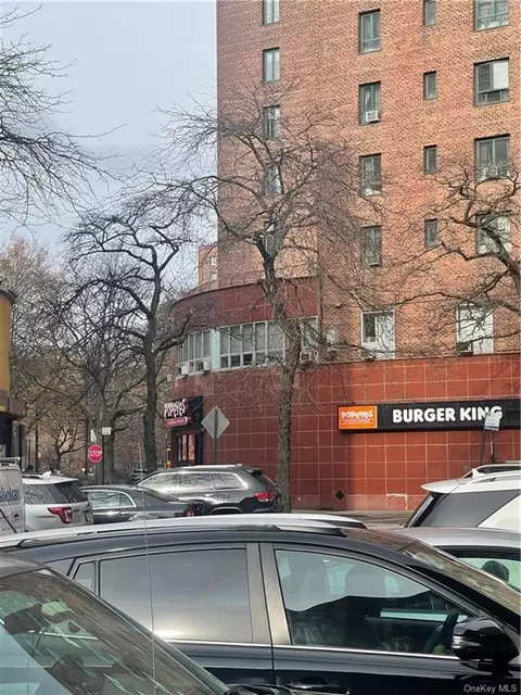 1470 East Ave #4D, Bronx, NY 10462