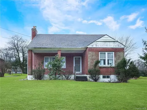 231 Perkinsville Rd, Lloyd, NY 12528