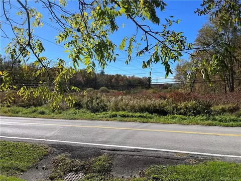 Quaker Street, Newburgh, NY 12589