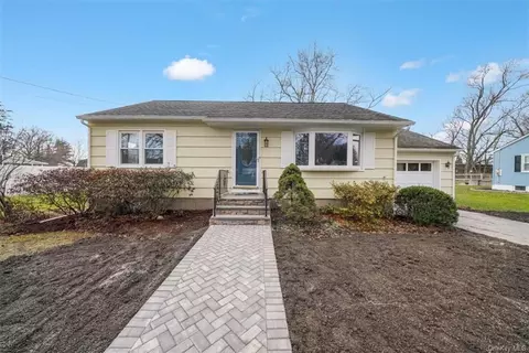 1 Duggan Ln, Goshen, NY 10924
