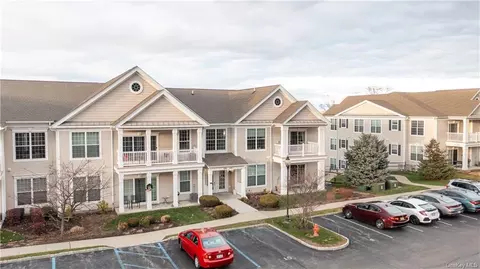 3200 Bennington Dr, Fishkill, NY 12524