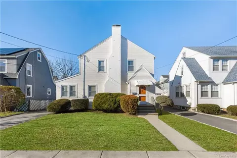68 Perry Ave, Rye, NY 10573