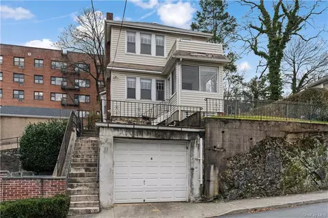 5 Hall Pl, Eastchester, NY 10709