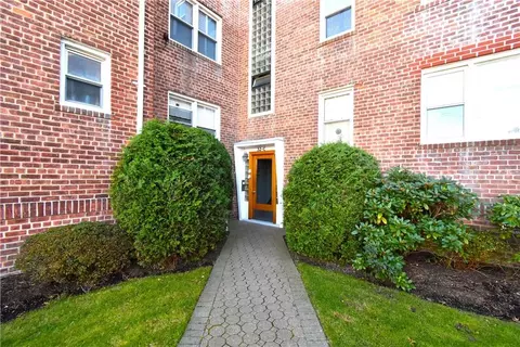 32 E Broad St #C3A, Mount Vernon, NY 10552