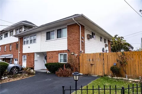 59 Kennedy Dr, West Haverstraw, NY 10993