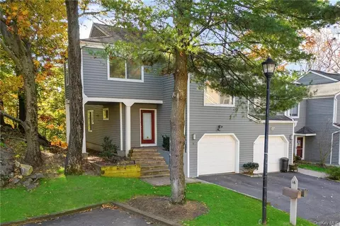 16 Top Of The Rdg, Rye, NY 10543
